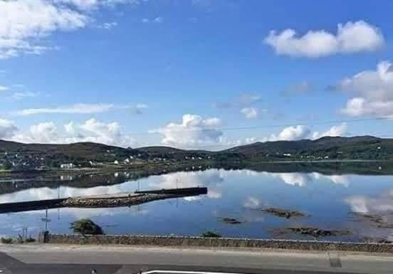 Teach Kitty Con Villa Dungloe Bagian luar foto